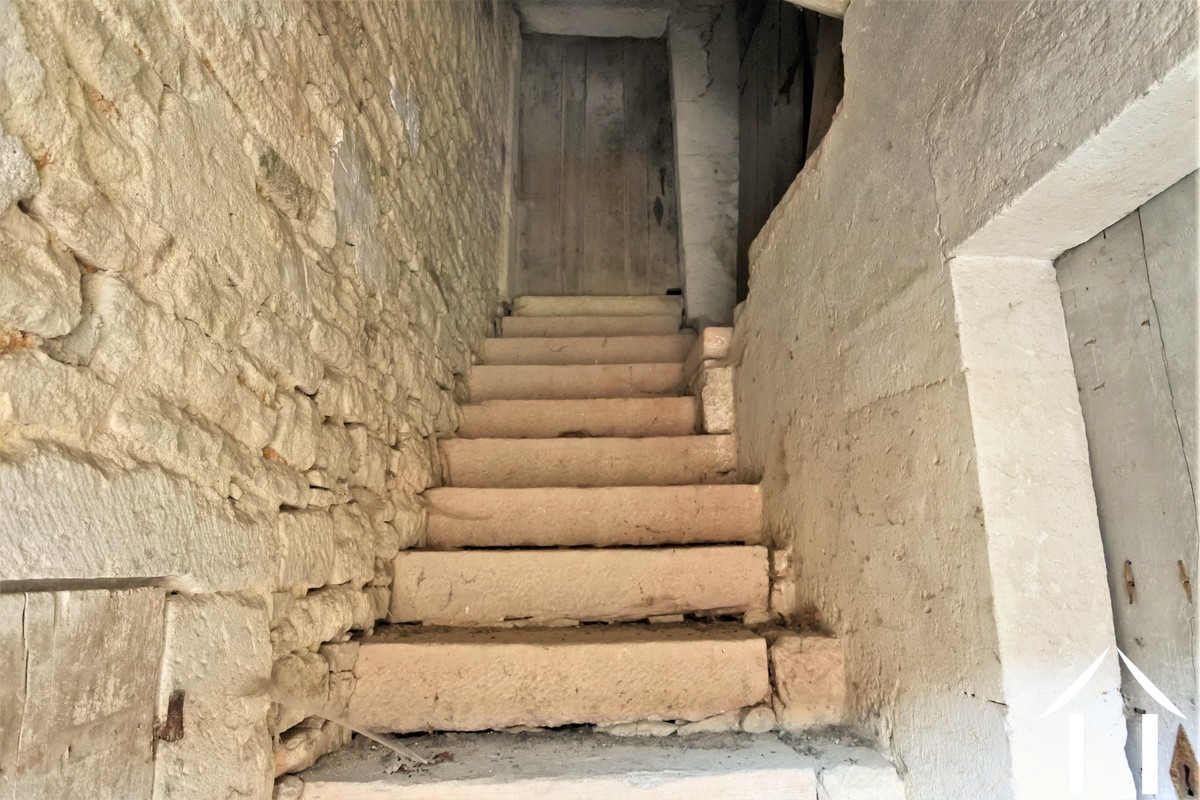 Dorfshaus zu verkaufen givry, burgund, JP5141S Bild - 12