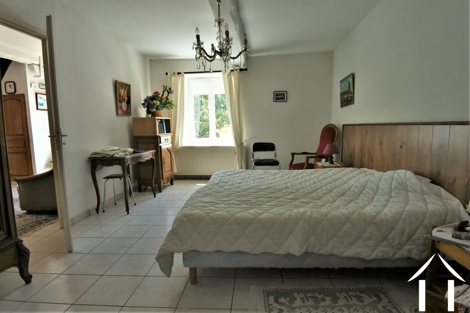 Gästehauskomplex zu verkaufen cluny, burgund, JP5150S Bild - 11