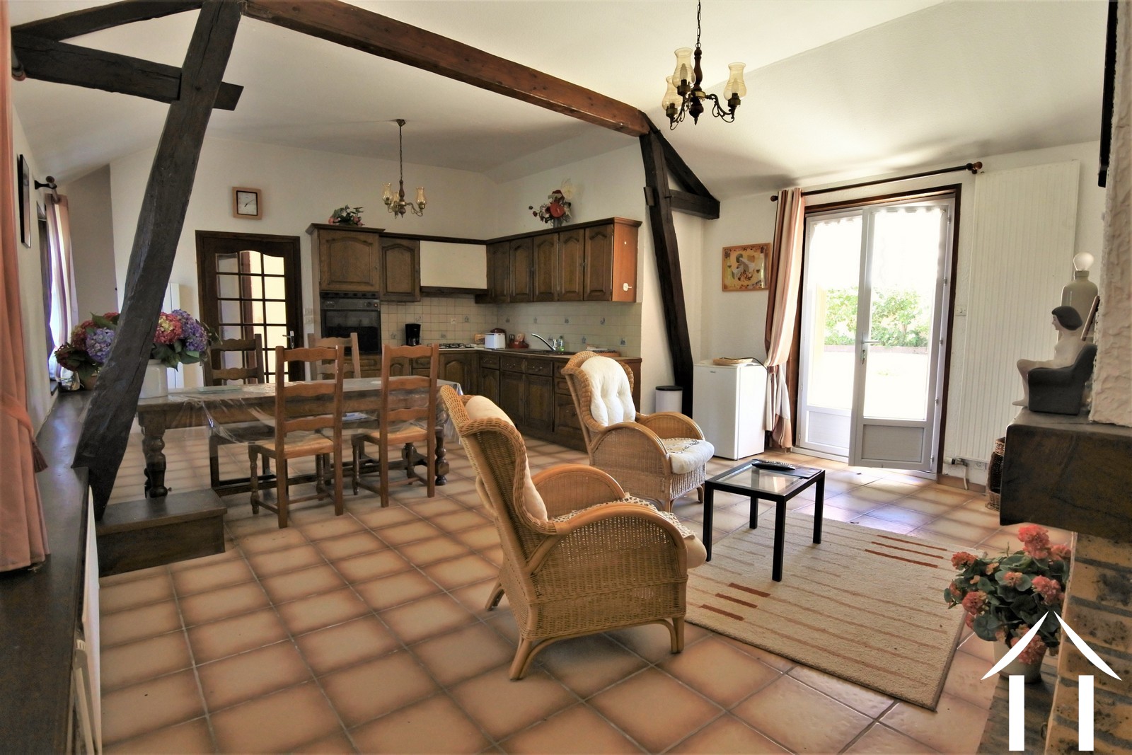 Gewerbeimmobilien zu verkaufen cluny, burgund, JP5150S Bild - 21