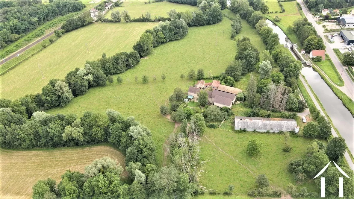 Gesamtansicht der Immobilie