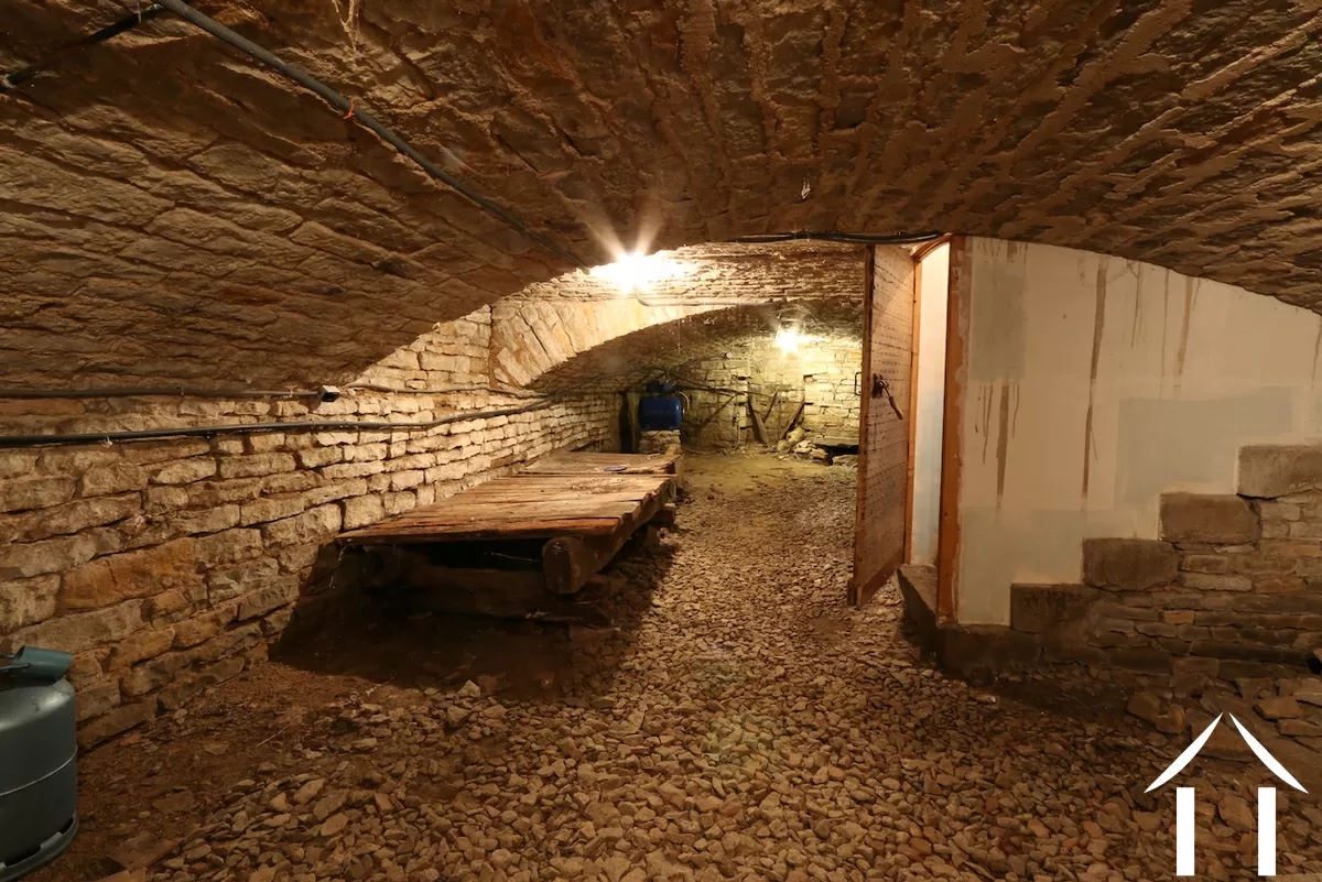 Höhle