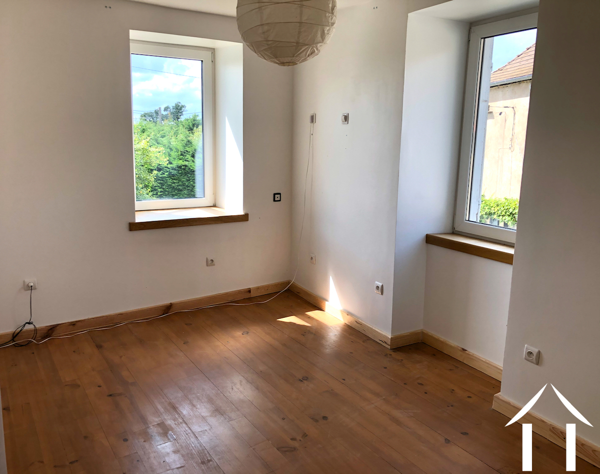 Zimmer / Heimkino - Ebene 1