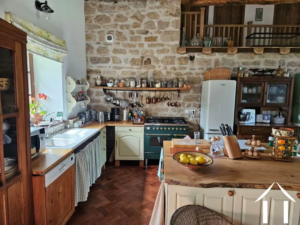 Farmhouse kitchen in Barn