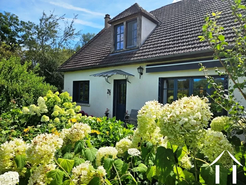 Haus zu verkaufen la motte ternant, burgund, RT5541P Bild - 1