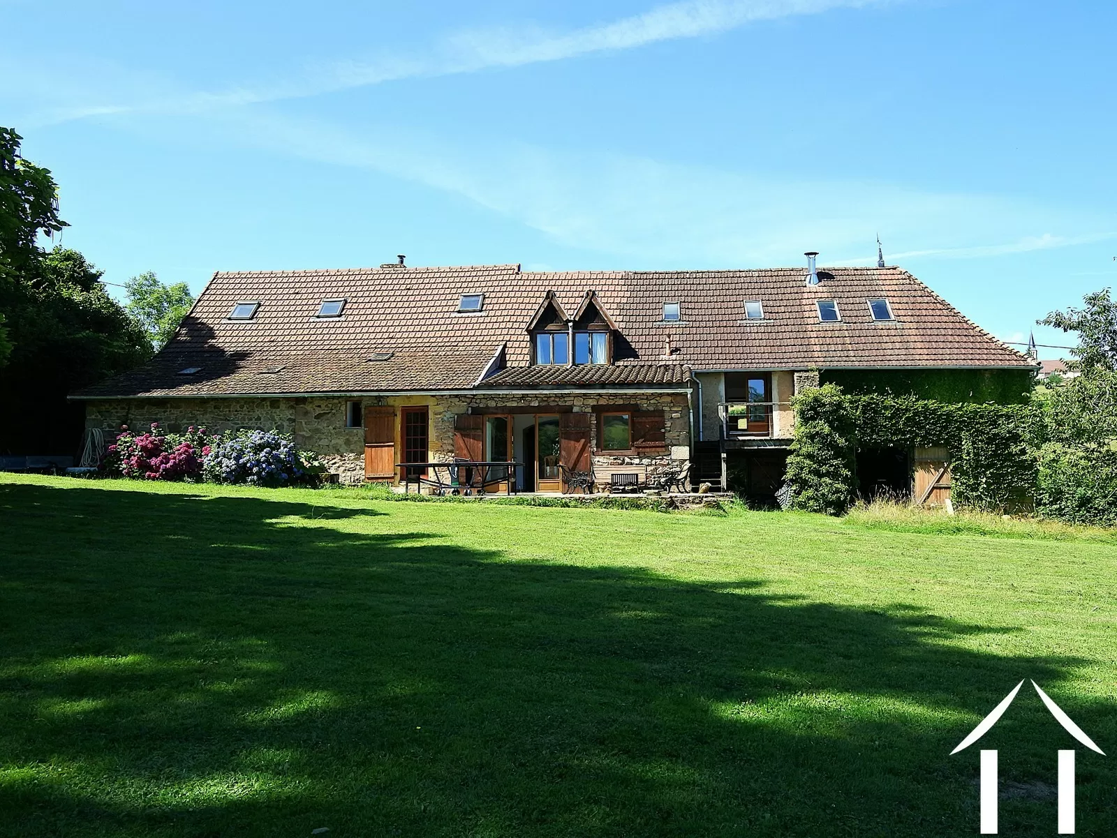 Haus zu verkaufen montmelard, burgund, JDP5589S Bild - 1