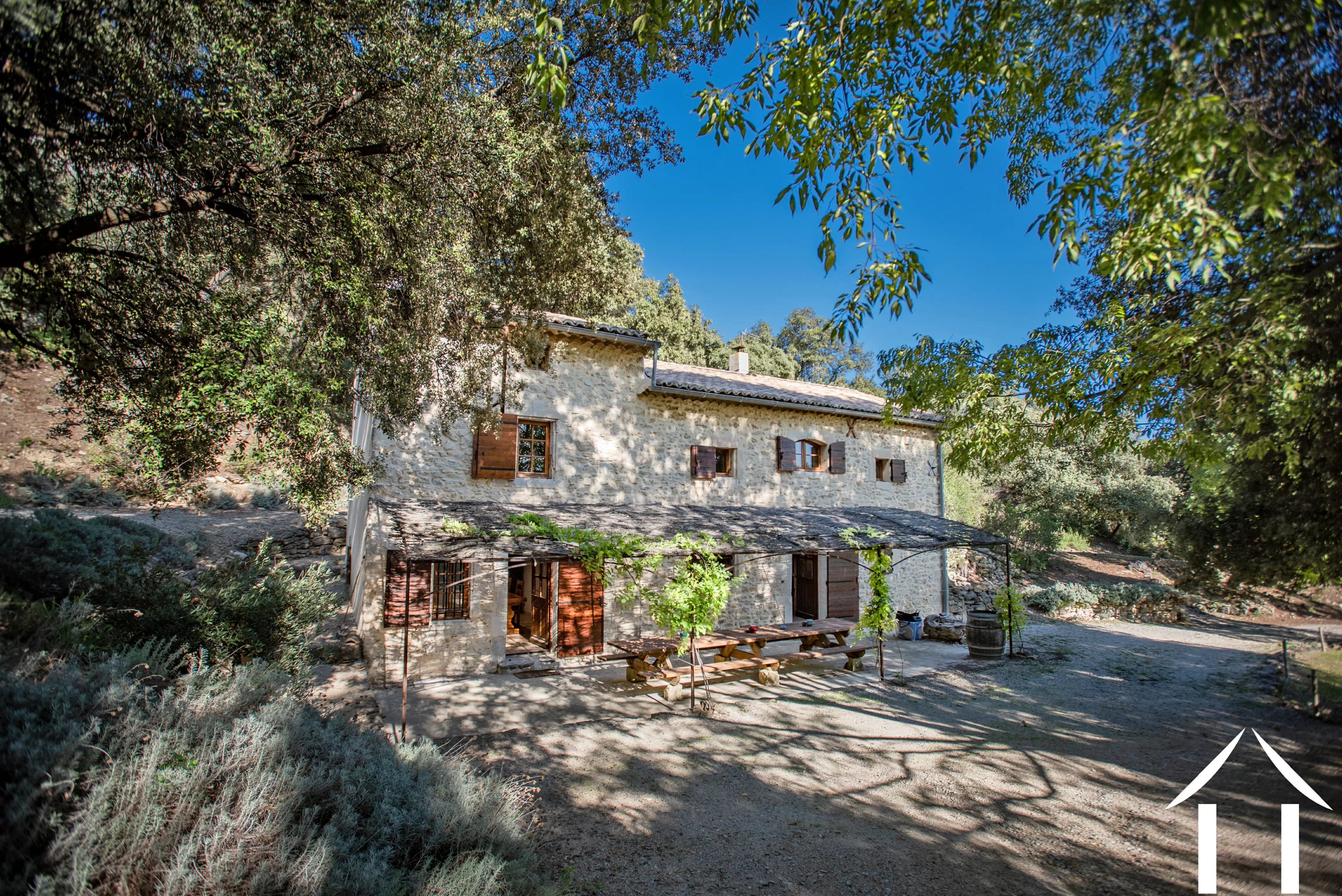 Haus zu verkaufen bollene, provence-cote-d'azur, 11-2523 Bild - 1