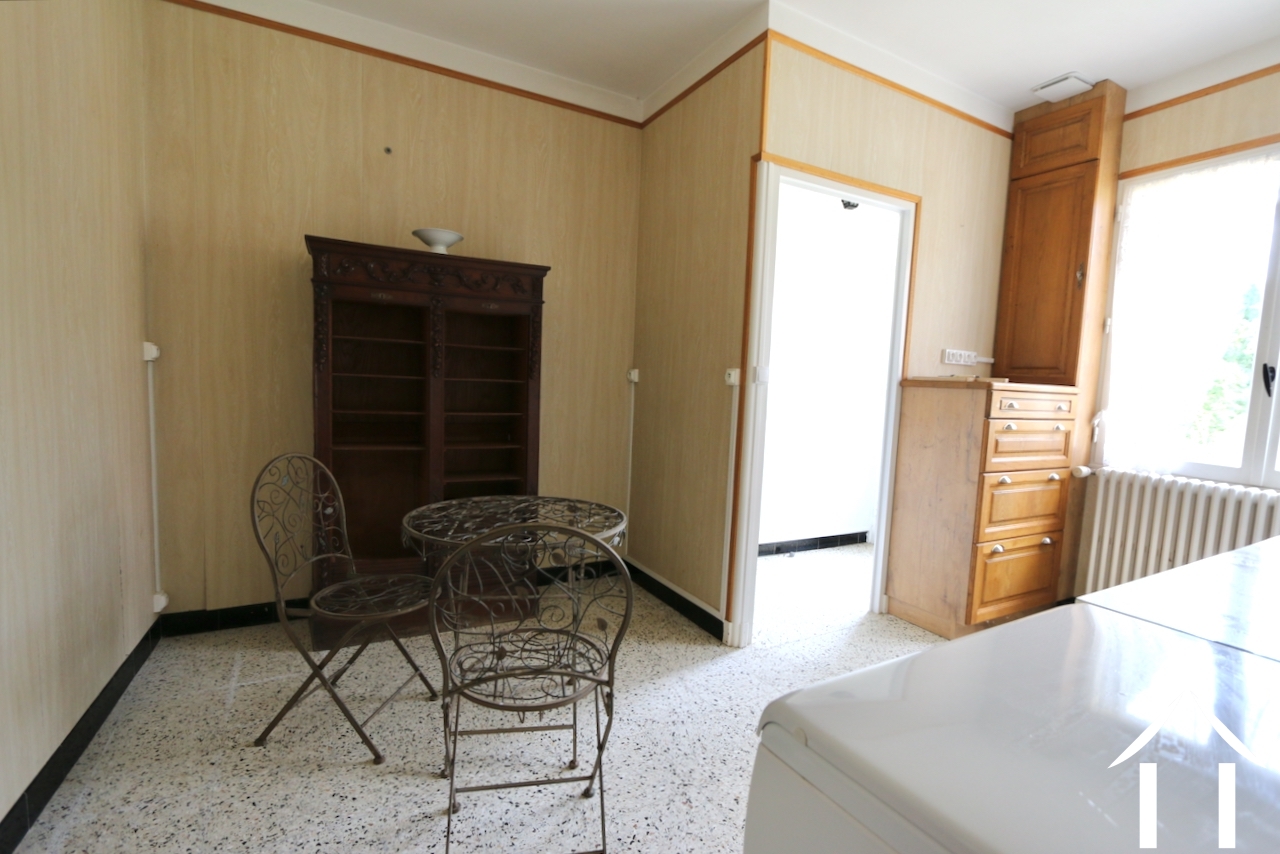 Maison 1: Cuisine avec coin repas