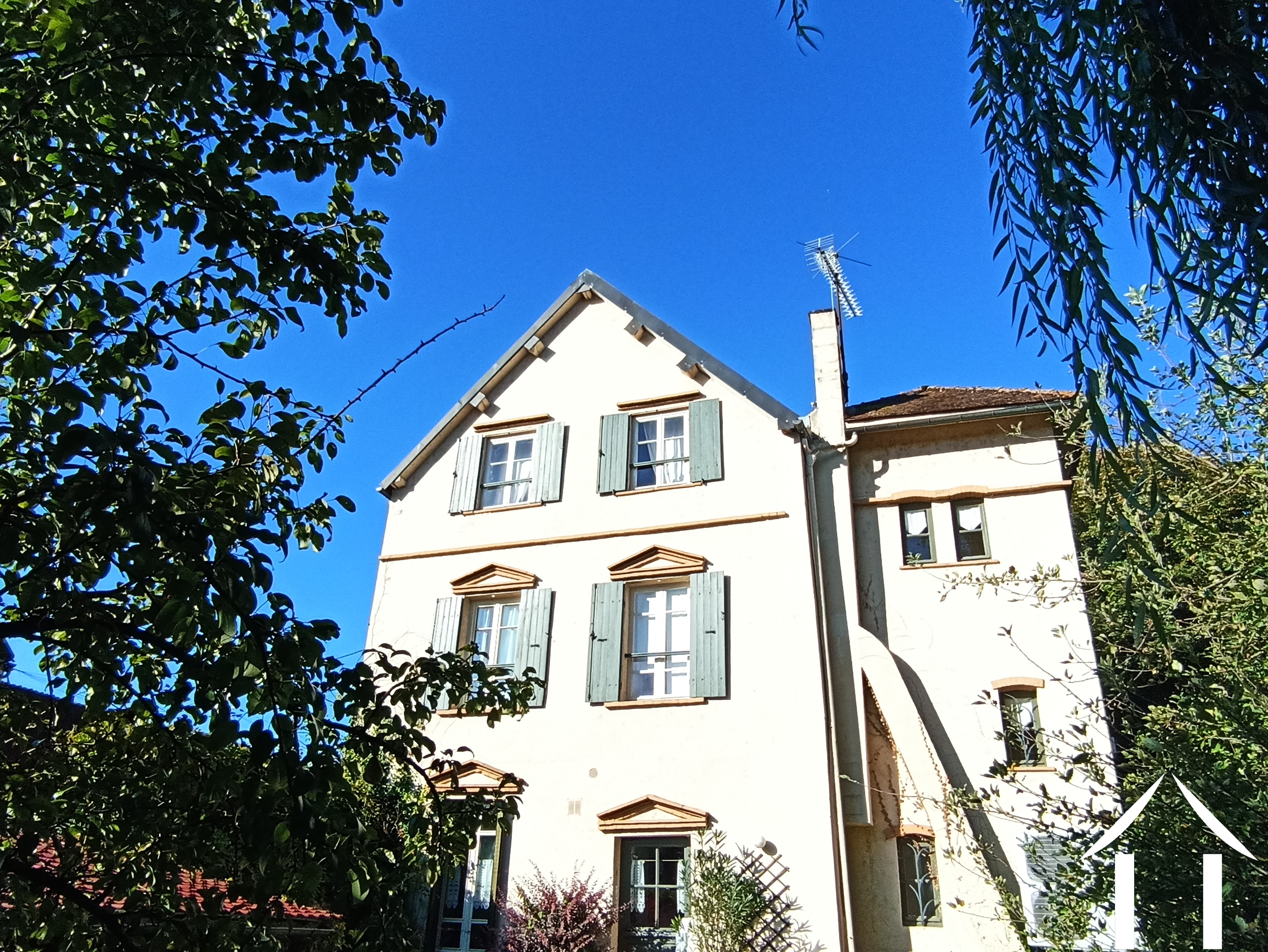 Haus zu verkaufen noyers, burgund, BH5622H Bild - 1