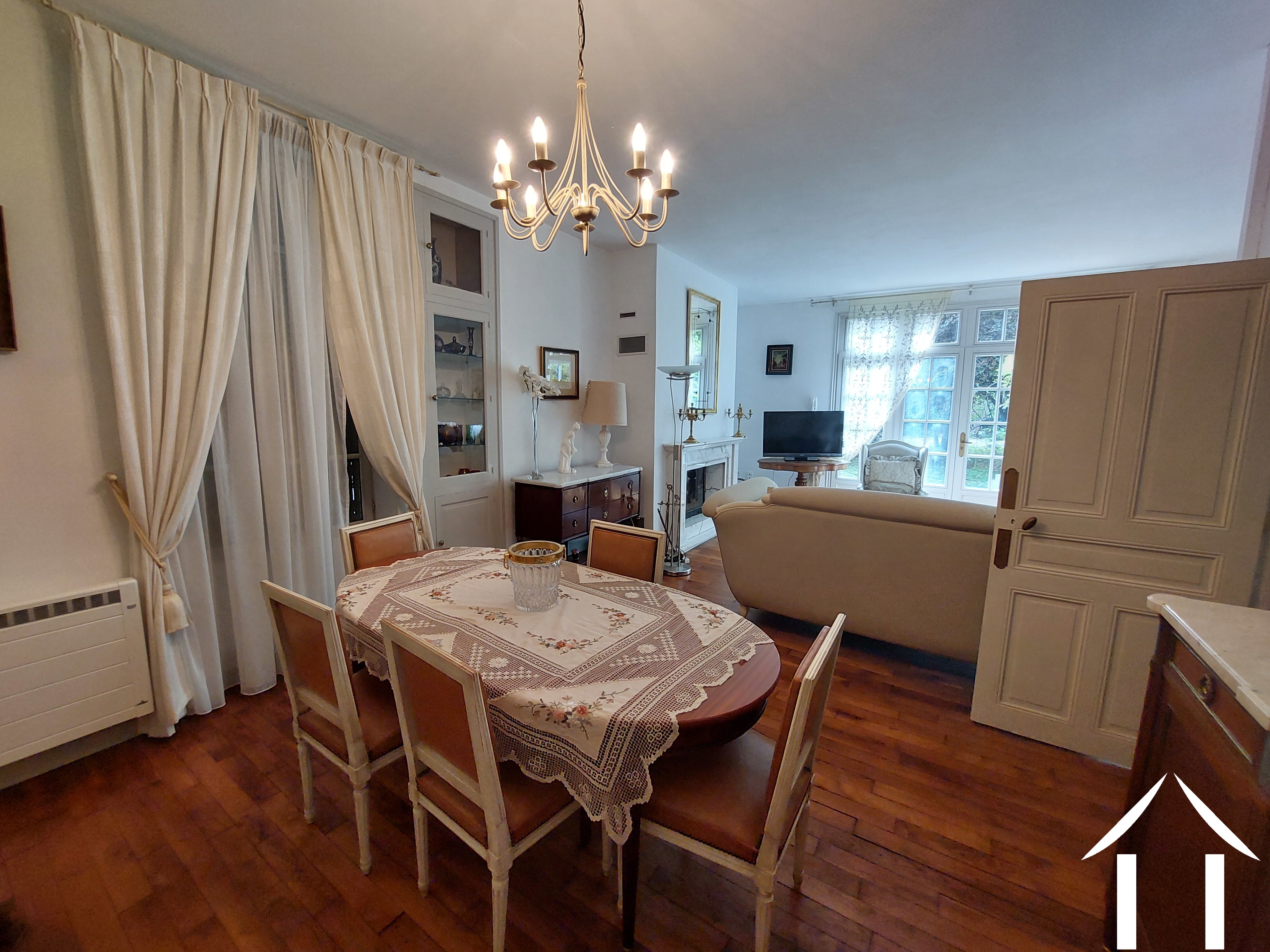 Haus zu verkaufen noyers, burgund, BH5622H Bild - 5