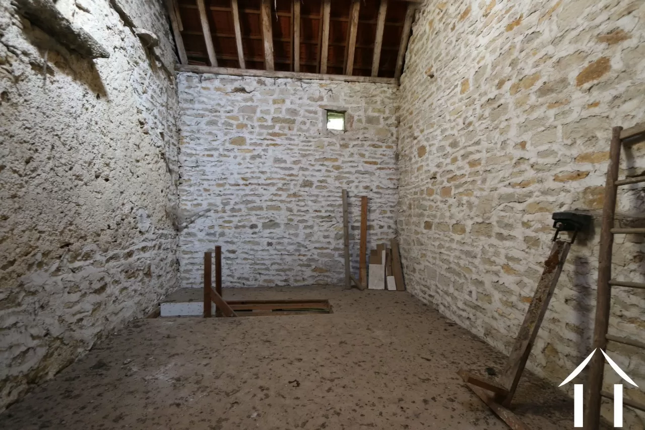 Raum über dem Lagerraum