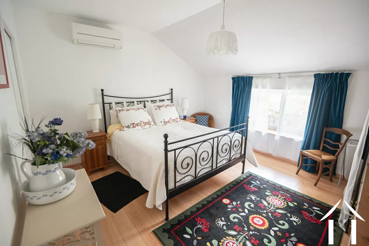 Haus zu verkaufen couches, burgund, perreuil Bild - 12