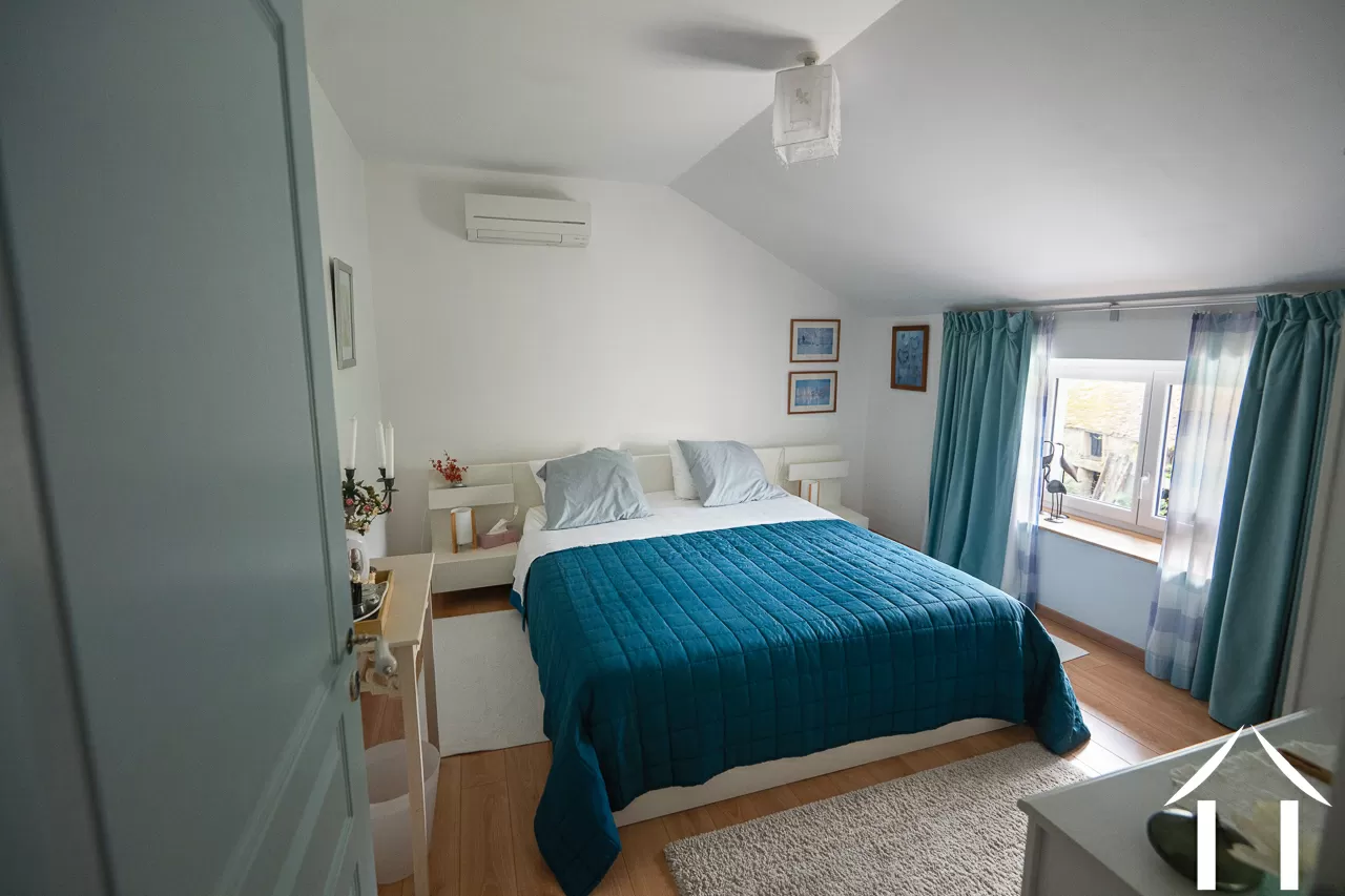 Haus zu verkaufen couches, burgund, perreuil Bild - 16