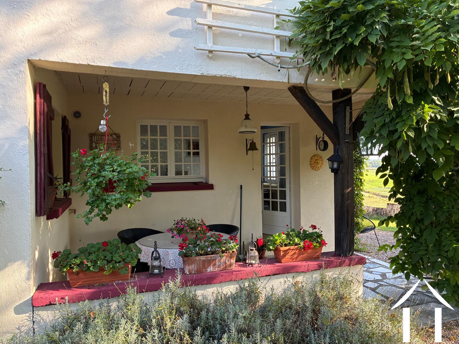 Haus zu verkaufen la grande verriere, burgund, cvh5627 Bild - 16