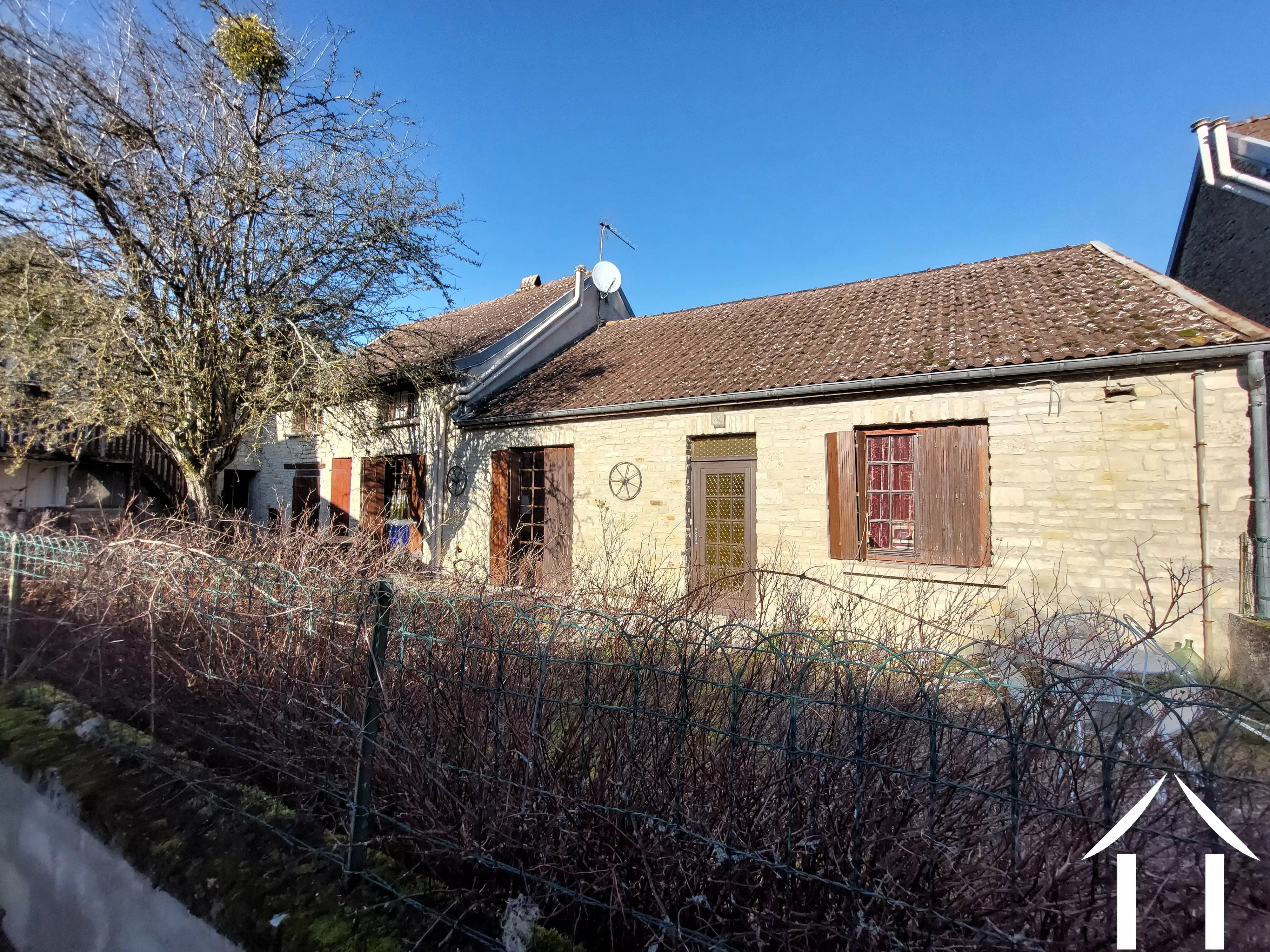 Haus zu verkaufen griselles, burgund, BH5650H Bild - 2