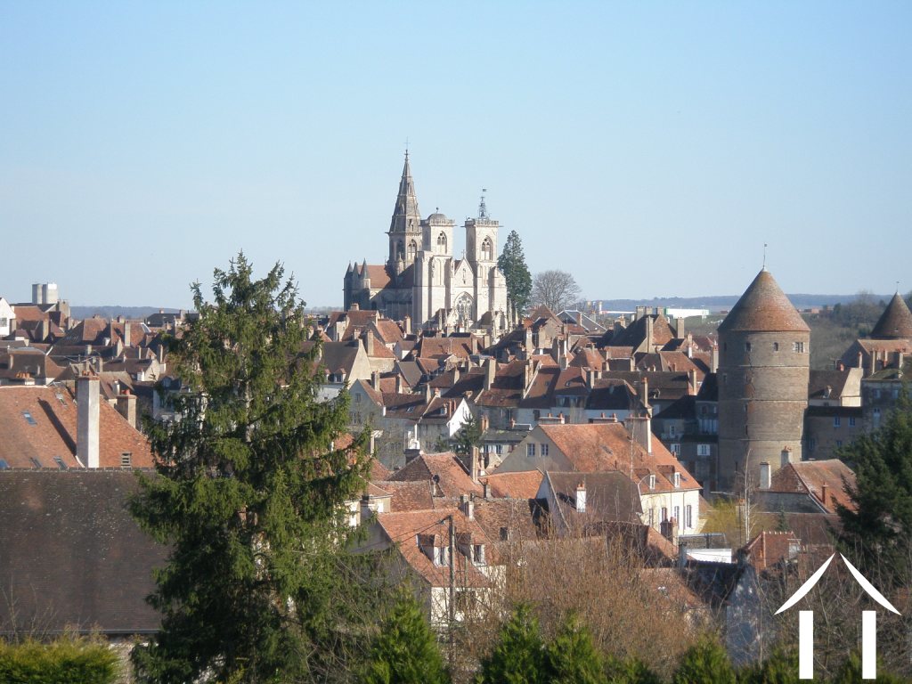 Die Stadt Semur en Auxois