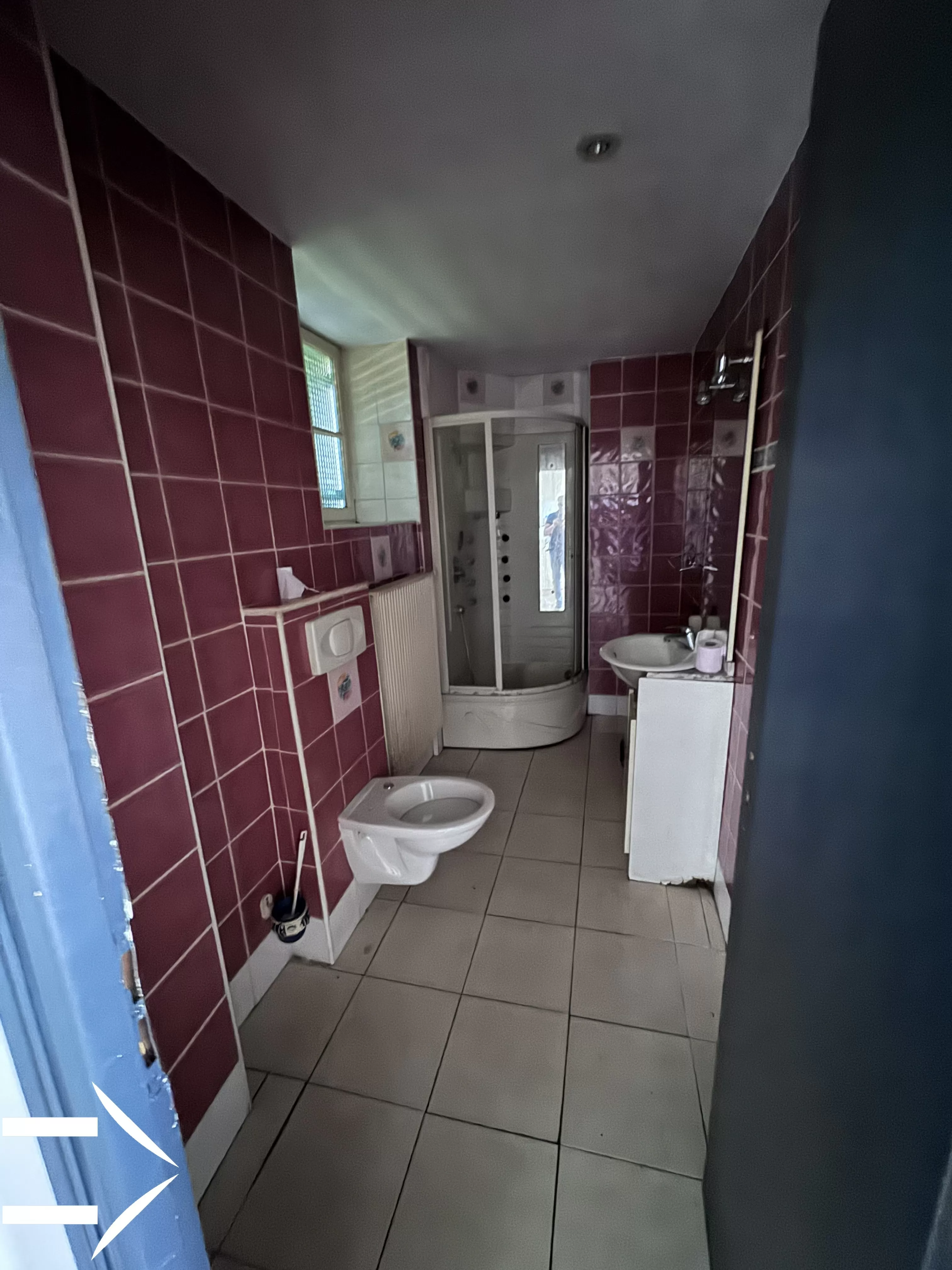 <nl>Douchekamer toilet RdC</nl>
