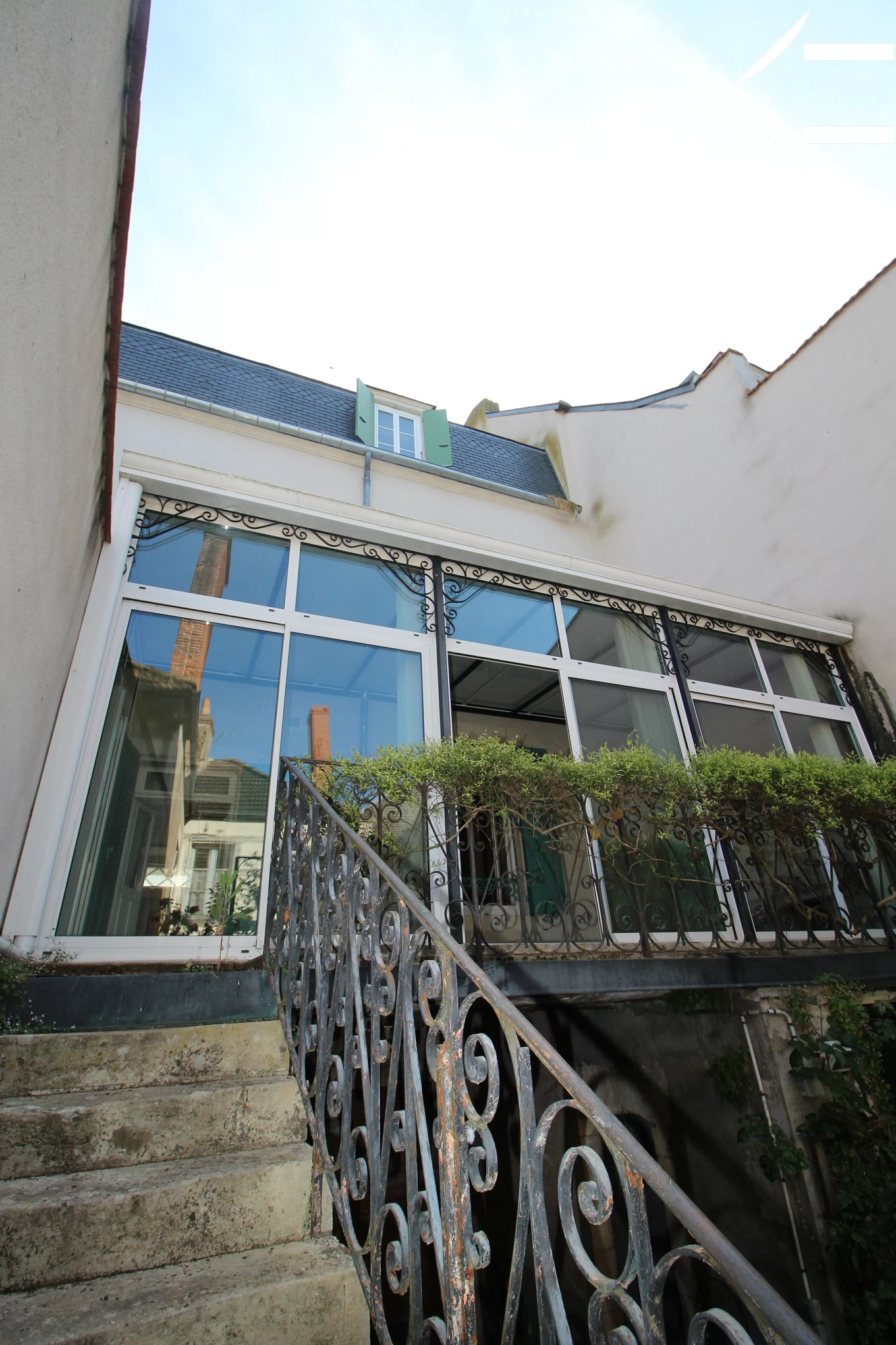 Veranda & balcony