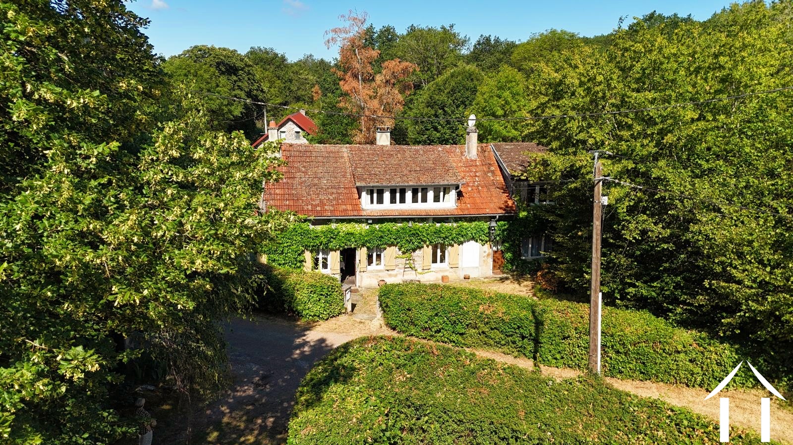 Haus zu verkaufen st leger vauban, burgund, cvh5682 Bild - 1