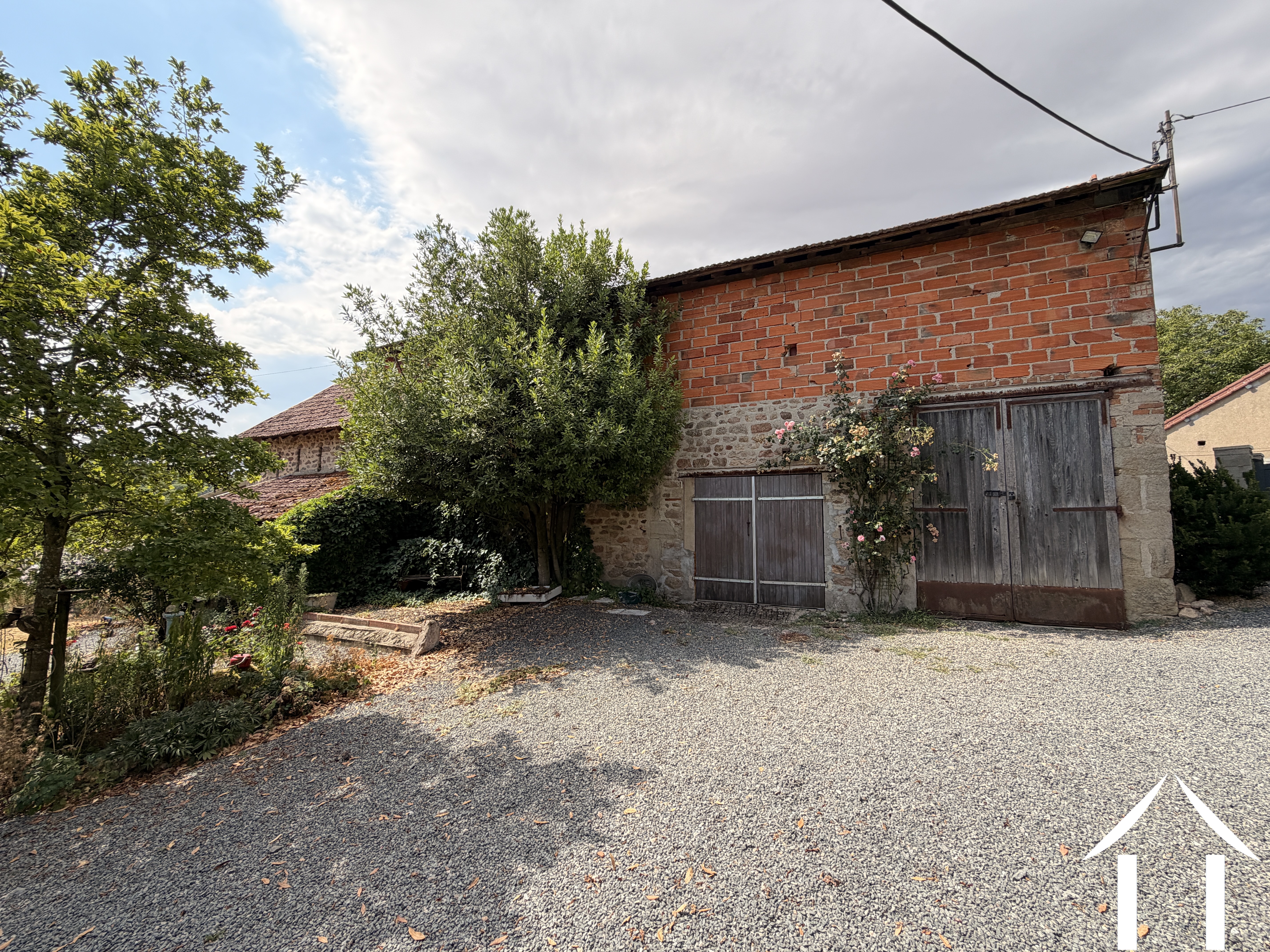 Grance 160m2 mit Etage