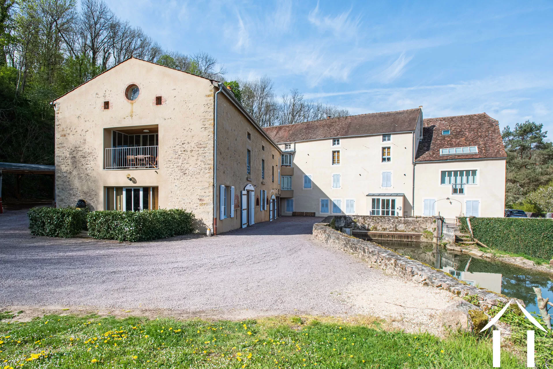 Charmante Wohnung in renovierter Mühle