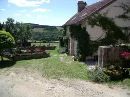 Seperate Cottage with exceptional views