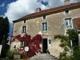 Charakterhaus zu verkaufen langres, champagne-ardenne, PW3491B Bild - 1