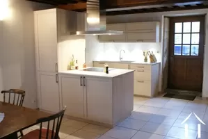 Fitted kitchen