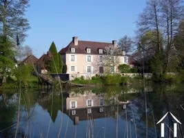 Schloss zu verkaufen perrigny sur l ognon, burgund, MB1311B Bild - 1
