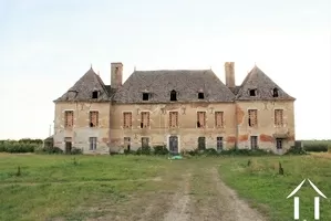 Chateau zu verkaufen serrigny en bresse, burgund, AH4844B Bild - 1