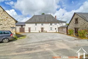 bürgelich Haus zu verkaufen la croisille sur briance, limousin, Li893 Bild - 52
