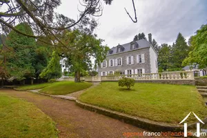 Herrenhaus zu verkaufen ussel, auvergne, Li944 Bild - 1