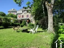 Schloss zu verkaufen besse et st anastaise, auvergne, AP030071062 Bild - 2