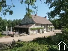 Haus zu verkaufen louroux de beaune, auvergne, AP030071138 Bild - 1