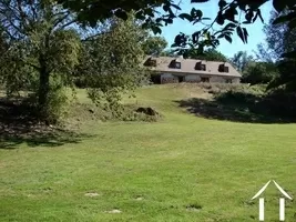 Schloss zu verkaufen arronnes, auvergne, AP03007176 Bild - 1