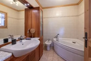 Chalet zu verkaufen chamonix mont blanc, rhone-alpes, C4910 Bild - 13