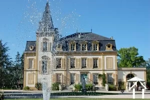 Chateau zu verkaufen mauran, midi-pyrenees, LD101M Bild - 2
