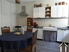 Küchenhaus 1