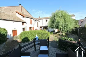 House with enclosed garden