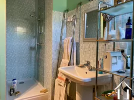 La salle de bain, autre vue