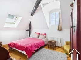 Schlafzimmer 4