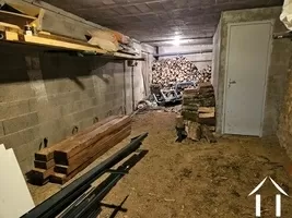 Garage und Holzlager