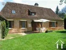 Stone House For Sale Near Rouffignac Saint Cernin de Reilhac