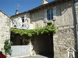 Village/Town House For Sale Near Issigeac