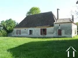 Farmhouse For Sale Near Castillonnes