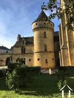 Chateau zu verkaufen montignac, aquitaine, GVS4944C Bild - 1