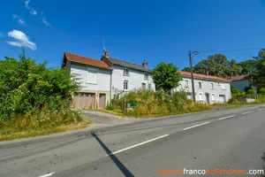 Investition 3-Bett-Stadthaus und 1/2 Acker Ref # Li856 