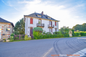 Character at the foot of Mont Gargan Ref # Li917 
