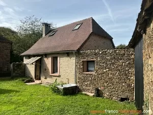 Gemütliches Landhaus mit Scheune und Wald Ref # Li945 