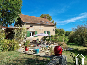 Steinhaus zu verkaufen in SAINT ELOY LES MINES Ref # AP03007965 