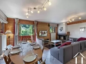 3-Zimmer-Wohnung 170 Meter von der Skipiste entfernt - Meribel Dorf Ref # C5562 